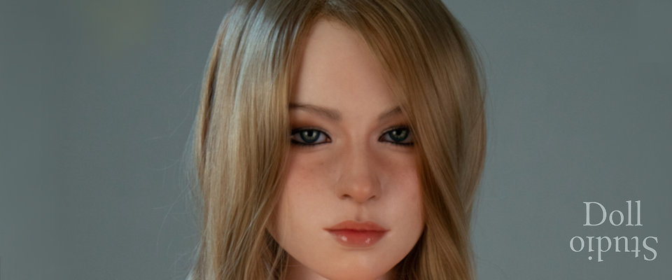 Irontech Doll S38 head aka ›Flora‹