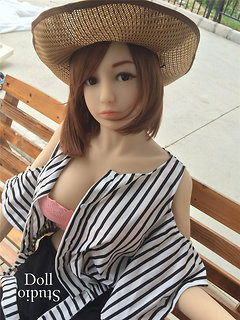 SM Doll SM-138 body style with no. 7 head (Shangmei no. 7) in 'white' skin tone 