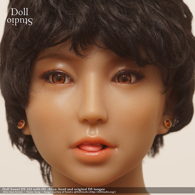Doll Sweet DS-163 with DS ›Alisa‹ head and the original DS tongue
